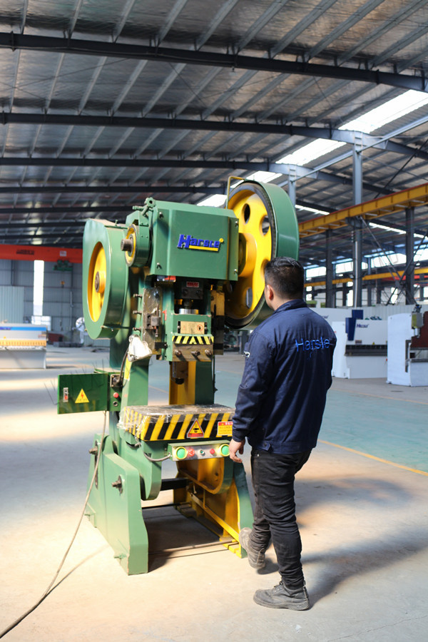 Konserwacja prasy mechanicznej