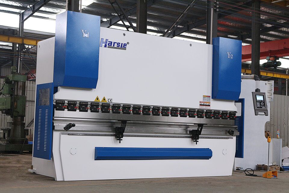 WE67K- 200T/4000 CNC Electro-Hydraulic Press Brake